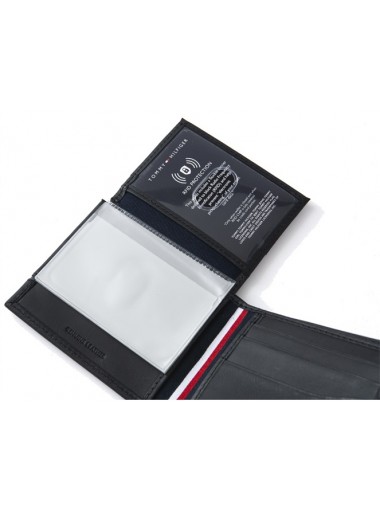 Tommy Hilfiger Men's Leather RFID Bifold Wallet - Balck